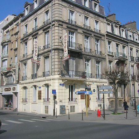 Hotel De La Cathedrale Реймс Екстериор снимка